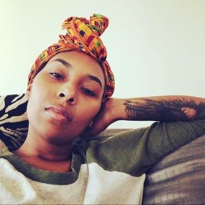 Meet your Posher, Briana